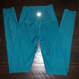 Lululemon teal align HR with back pocket
